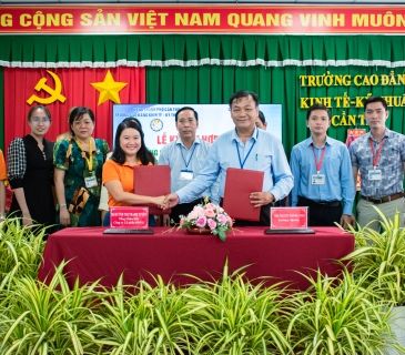 Công ty cổ phần BMFE cùng với Trường Cao Đẳng Kinh tế - Kỹ thuật Cần Thơ Ký Kết Hợp Tác